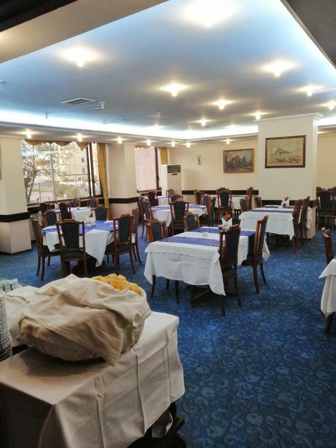 Akyuz Hotel Анкара Екстериор снимка