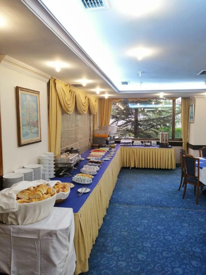 Akyuz Hotel Анкара Екстериор снимка